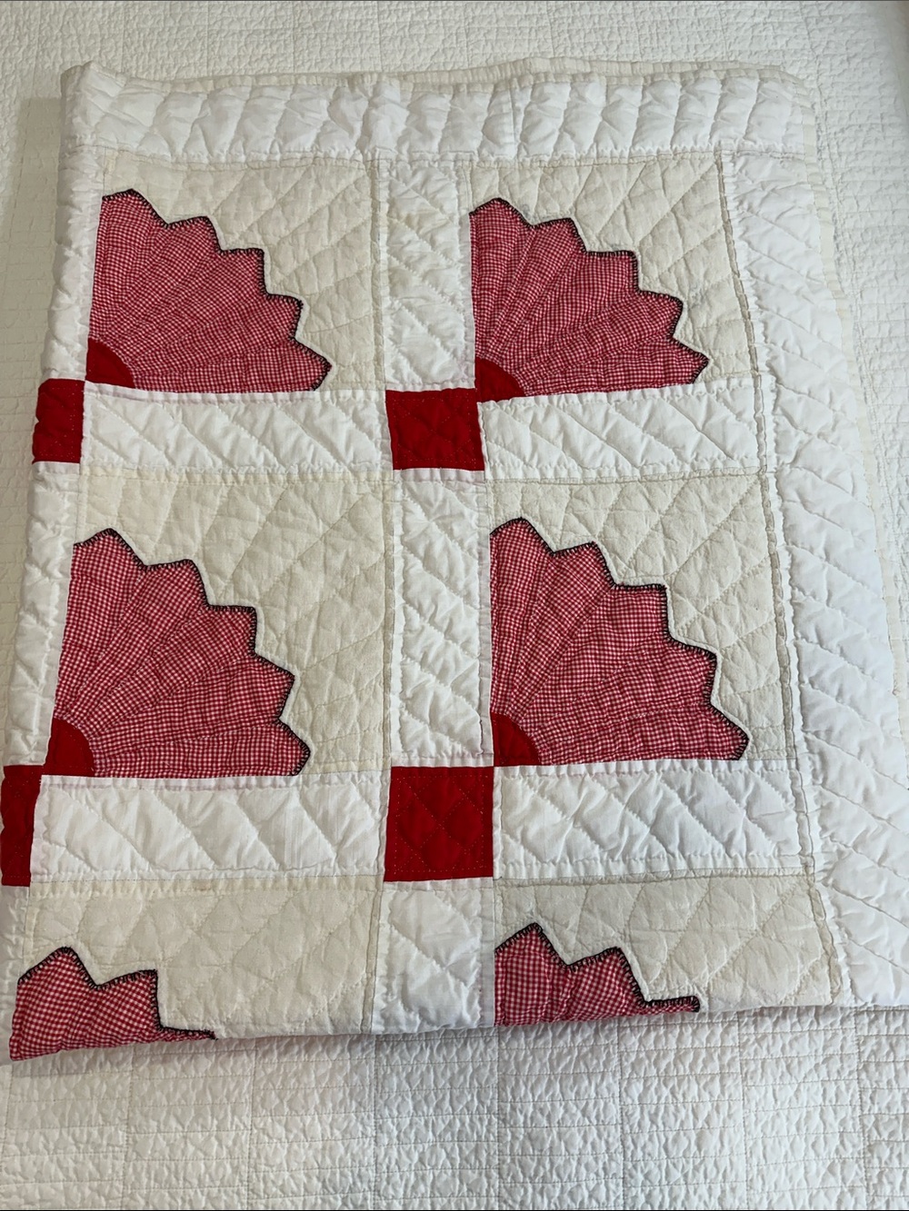 Quarter Fan Vintage Handmade Red White Gingham Patchwork Quilt - Picture 2 of 7
